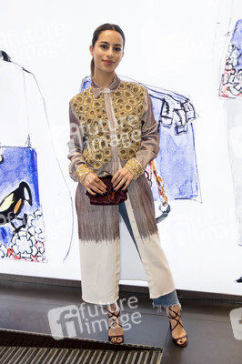 Samsonite & Kilian Kerner Kater-Imbiss in Berlin