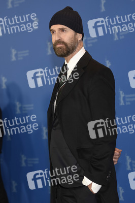 'The Happy Prince' Photocall, Berlinale 2018