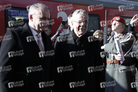 Alexander Van der Bellen empfängt Andrej Kiska in Wien