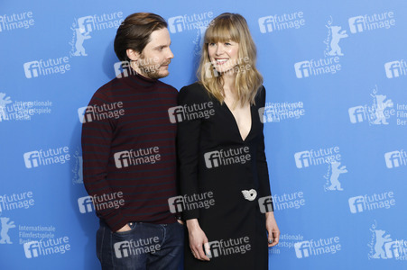 '7 Tage in Entebbe' Photocall, Berlinale 2018
