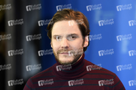 '7 Tage in Entebbe' Photocall, Berlinale 2018