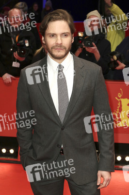 '7 Tage in Entebbe' Premiere, Berlinale 2018