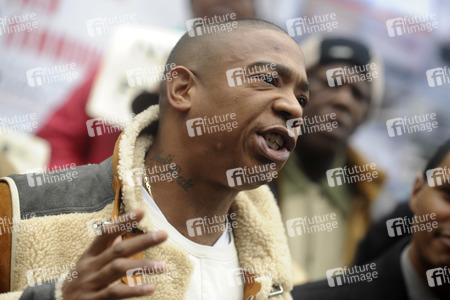 Protestaktion mit Ja Rule gegen die NYCHA in New York