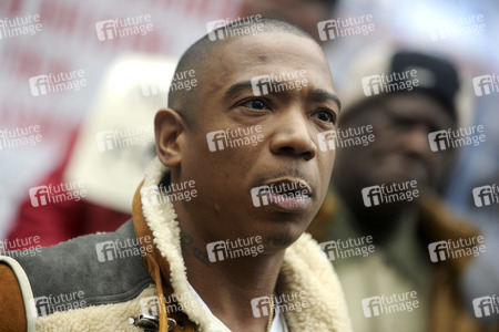 Protestaktion mit Ja Rule gegen die NYCHA in New York
