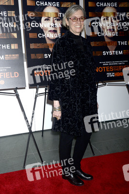 Filmscreening 'Notes from the Field' in New York