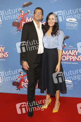 Musicalpremiere 'Mary Poppins' in Hamburg