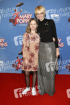 Musicalpremiere 'Mary Poppins' in Hamburg
