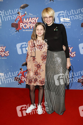 Musicalpremiere 'Mary Poppins' in Hamburg