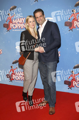 Musicalpremiere 'Mary Poppins' in Hamburg