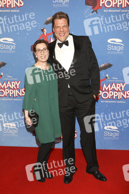 Musicalpremiere 'Mary Poppins' in Hamburg