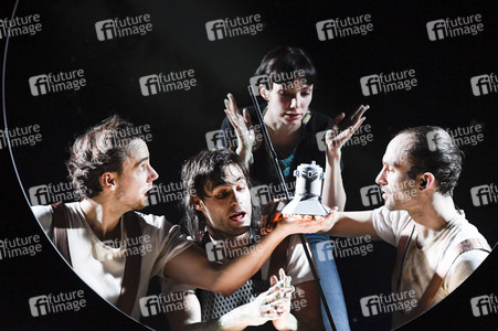 Theaterprobe 'Solaris' in Berlin