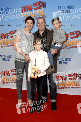 Filmpremiere 'Fünf Freunde und das Tal der Dinosaurier' in München