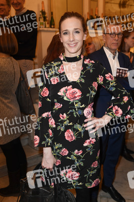 Theaterpremiere 'Die Niere' in Berlin