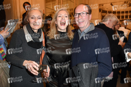 Theaterpremiere 'Die Niere' in Berlin