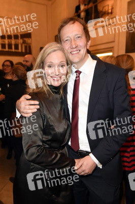 Theaterpremiere 'Die Niere' in Berlin