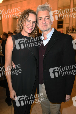 Theaterpremiere 'Die Niere' in Berlin