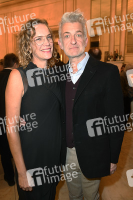 Theaterpremiere 'Die Niere' in Berlin