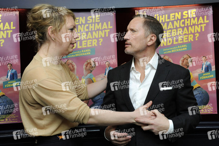 Filmpremiere 'Fühlen Sie sich manchmal ausgebrannt und leer?' in Düsseldorf