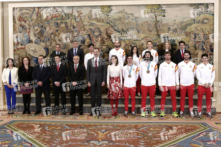 König Felipe und Königin Letizia empfangen das spanische Oympia-Team in Madrid
