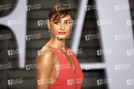 Vanity Fair Oscar Party 2018 in Beverly Hills
