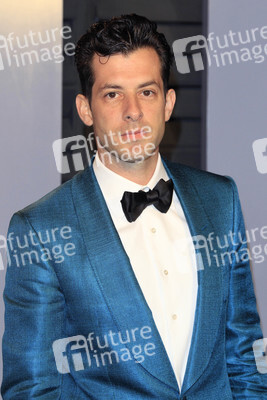 Vanity Fair Oscar Party 2018 in Beverly Hills