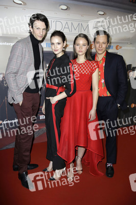 Serienpremiere 'Ku'damm 59' in Berlin
