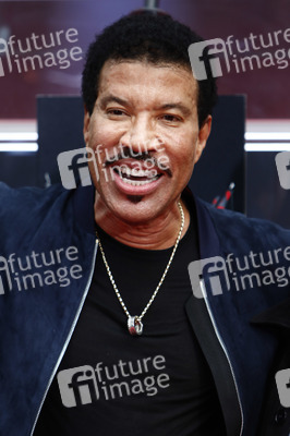 Hand and Footprint Ceremony mit Lionel Richie in Los Angeles