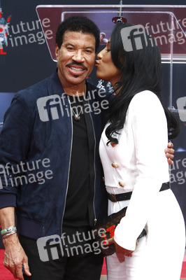 Hand and Footprint Ceremony mit Lionel Richie in Los Angeles