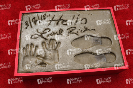 Hand and Footprint Ceremony mit Lionel Richie in Los Angeles
