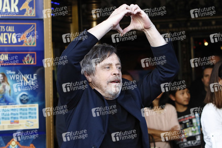 Mark Hamill erhält einen Stern auf dem Hollywood Walk of Fame in Los Angeles