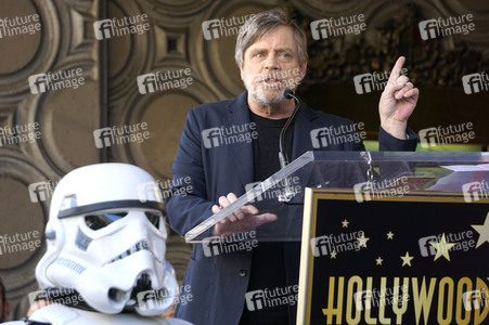 Mark Hamill erhält einen Stern auf dem Hollywood Walk of Fame in Los Angeles