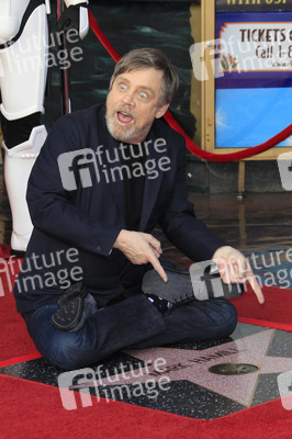 Mark Hamill erhält einen Stern auf dem Hollywood Walk of Fame in Los Angeles