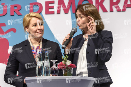 SPD-Frauensalon 'Starke Stimmen für Demokratie' in Berlin