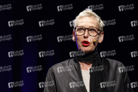 Marie Reiners, Bärbel Schäfer und Katja Riemann auf der lit.Cologne 2018 in Köln