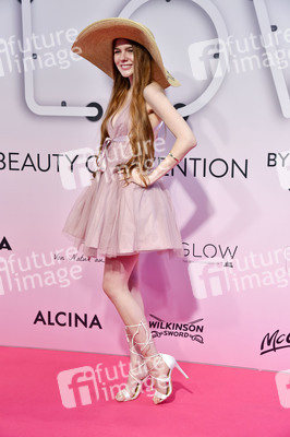 Glow - The Beauty Convention by dm in Dortmund