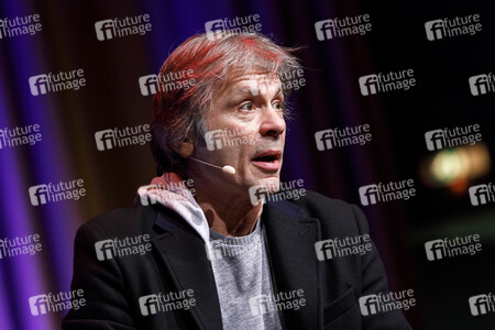 Bruce Dickinson auf der lit.Cologne 2018 in Köln