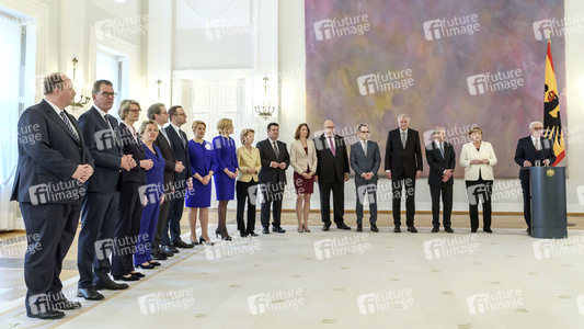 Ernennung der Mnister und Ministerinnen des neuen Bundeskabinetts in Berlin