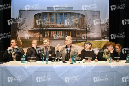 Pressekonferenz zu 'Theater und Komödie am Kurfürstendamm im Schiller Theater' in Berlin