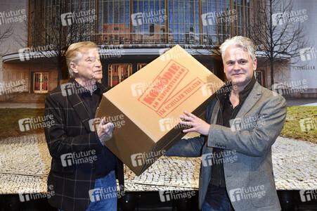 Pressekonferenz zu 'Theater und Komödie am Kurfürstendamm im Schiller Theater' in Berlin