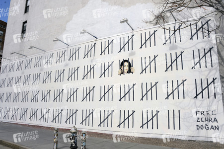 Banksy Protest gegen die Inhaftierung von Zehra Dogan in New York