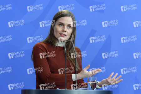 Pressekonferenz mit Angla Merkel und Katrin Jakobsdóttir in Berlin