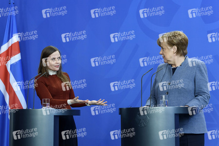 Pressekonferenz mit Angla Merkel und Katrin Jakobsdóttir in Berlin