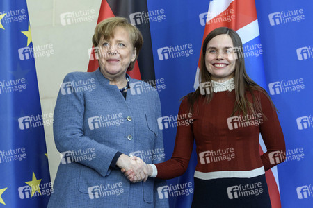 Pressekonferenz mit Angla Merkel und Katrin Jakobsdóttir in Berlin