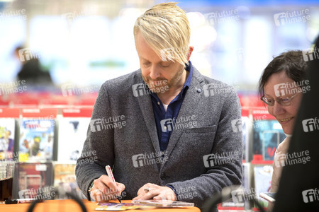 Autogrammstunde mit Ross Antony in Erfurt