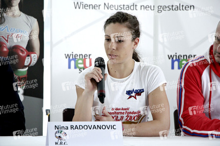 Pressekonferenz zum WBC-Titelkampft Eva Voraberger vs Nina Radovanovic in Wiener Neustadt