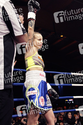 WBC WM-Boxkampf Eva Voraberger vs. Nina Radovanovic in Wiener Neustadt
