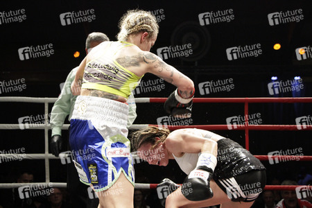 WBC WM-Boxkampf Eva Voraberger vs. Nina Radovanovic in Wiener Neustadt