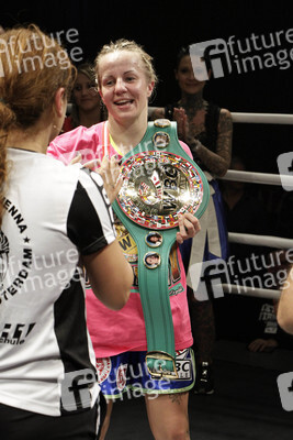 WBC WM-Boxkampf Eva Voraberger vs. Nina Radovanovic in Wiener Neustadt
