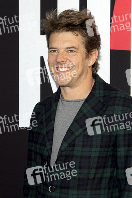 Filmpremiere 'Blumhouse präsentiert: Wahrheit oder Pflicht' in Los Angeles