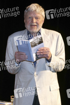 Buchpräsentation mit Hardy Krüger in Hamburg